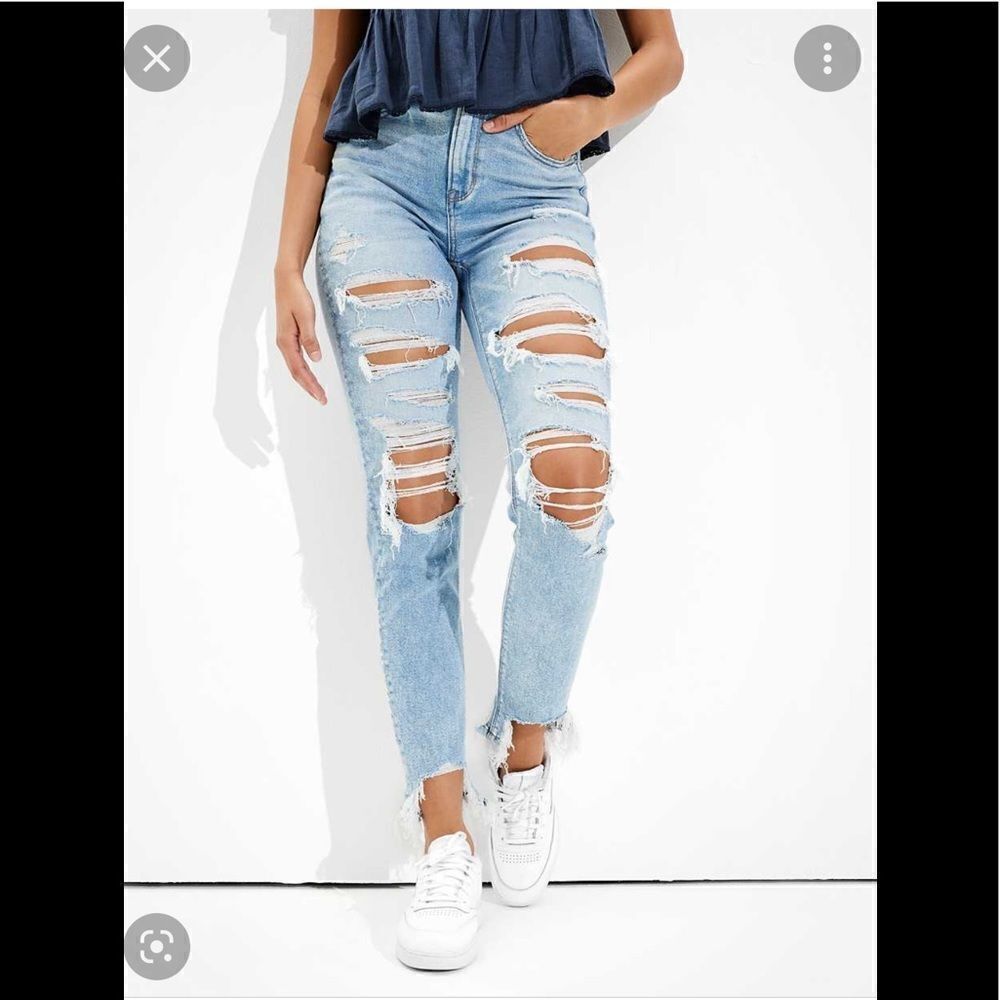 AMERICAN EAGLE SIZE 6 DISTRESSED RIPPED HIGHâWAISTED MOM JEAN